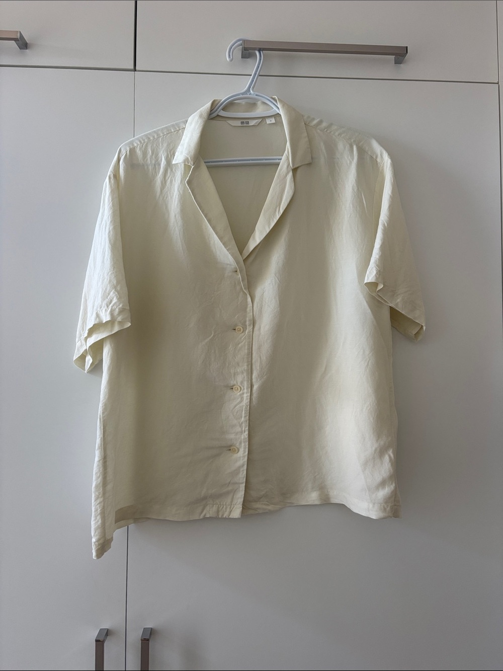 Women Cream Short-Sleeve Button-Up Shirt